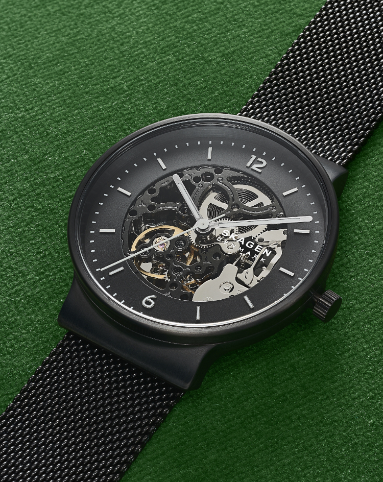 Black ancher watch