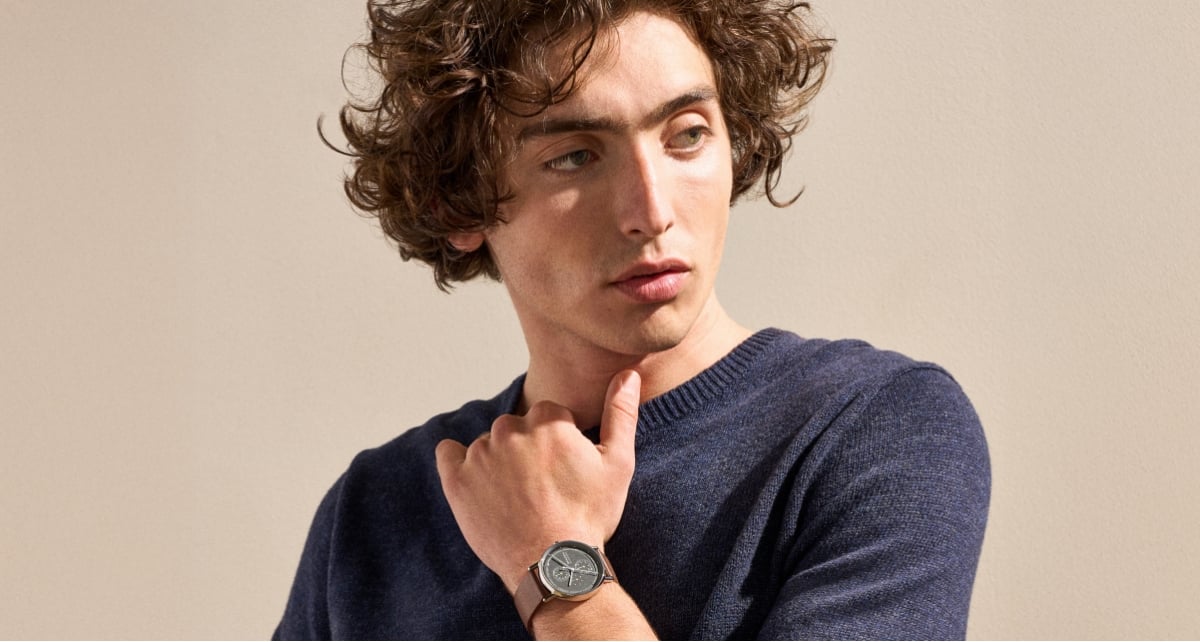 male model shot ft. signatur multifunction