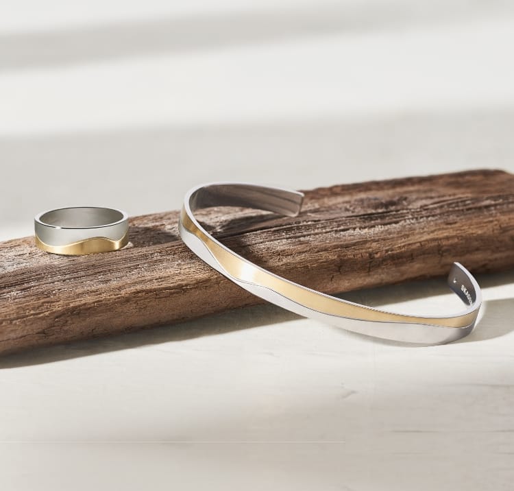 A two-tone Kariana ring and a two-tone Kariana bracelet