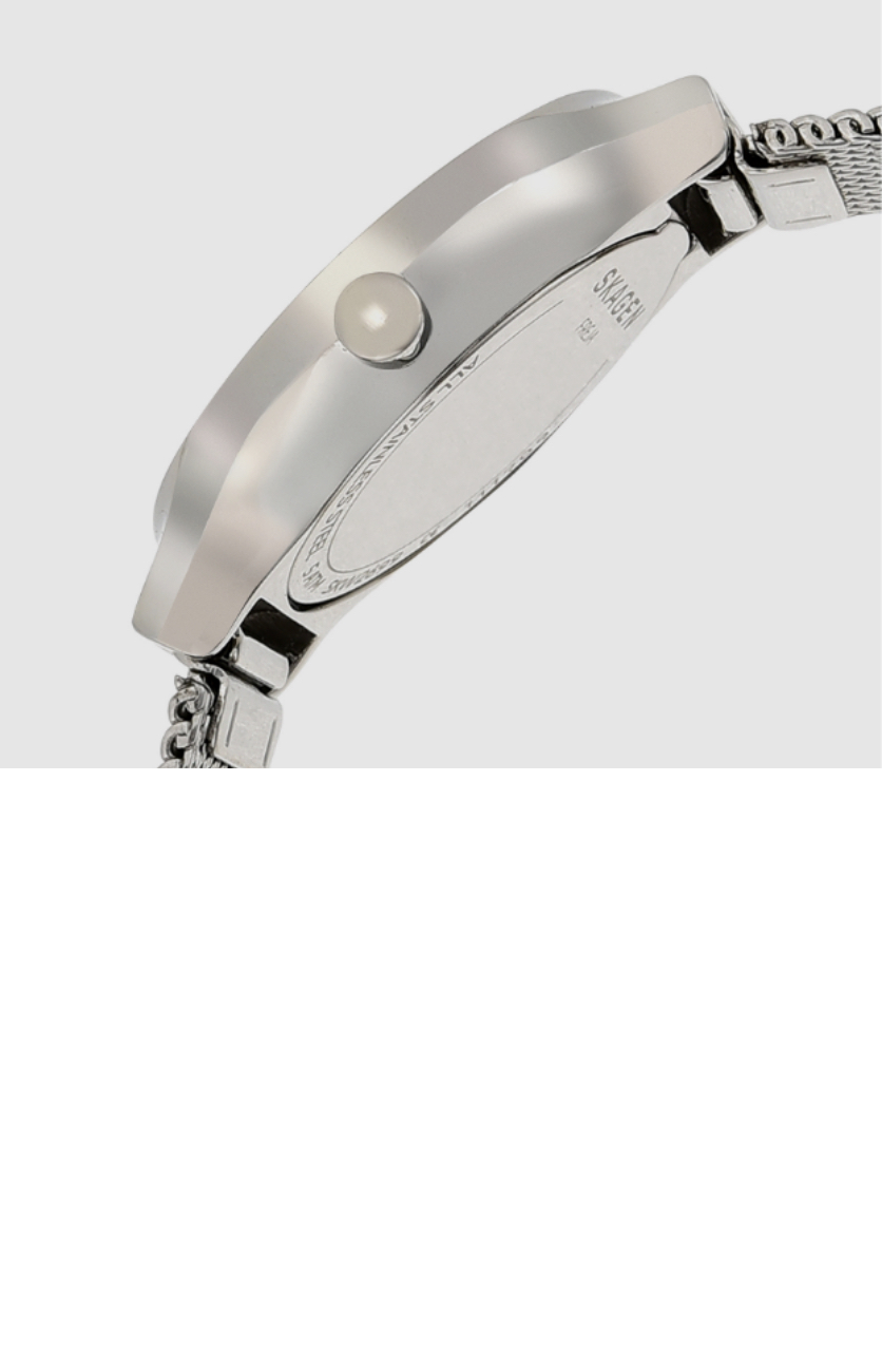 side image of a skagen watch