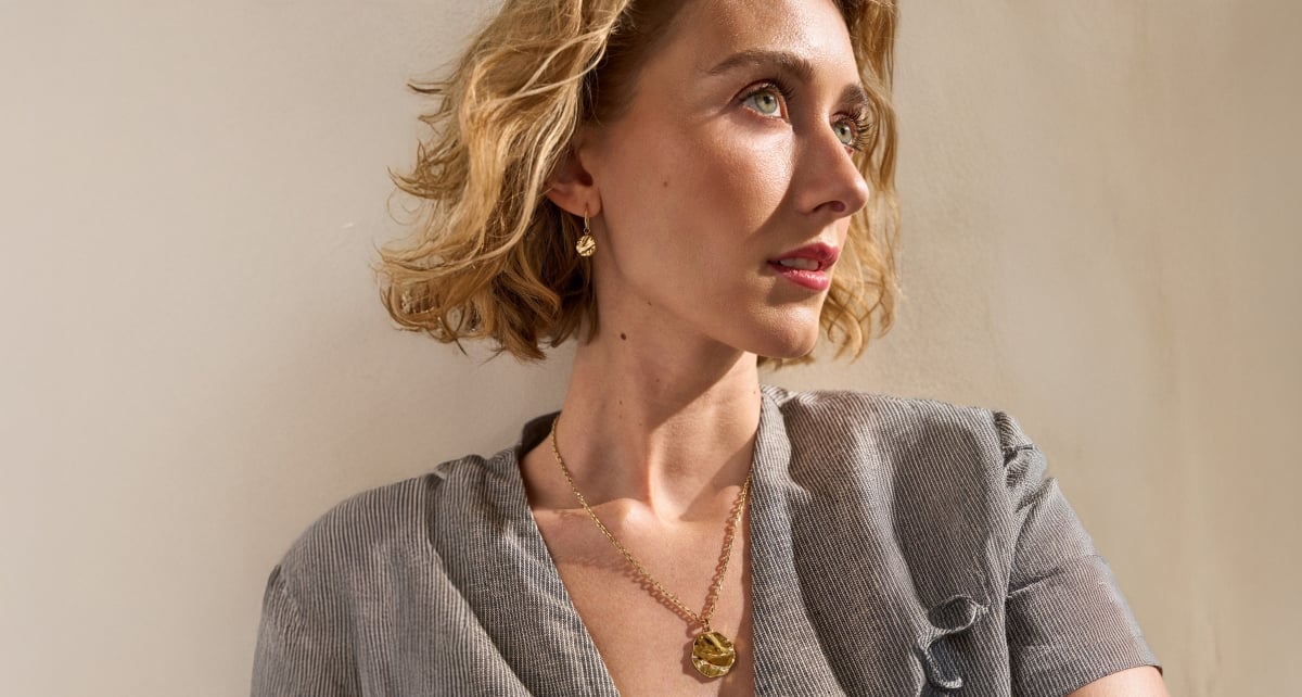 female on model shot