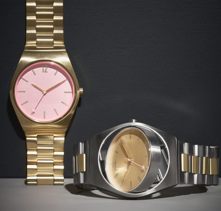 Image of two watches from this collection