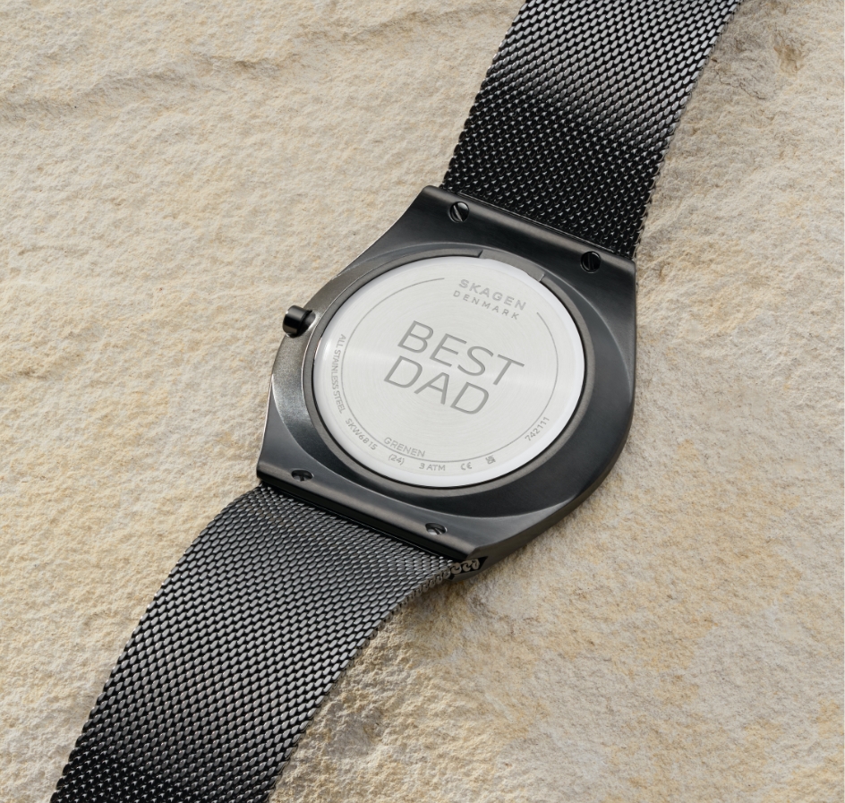 Image of an engraved watch.