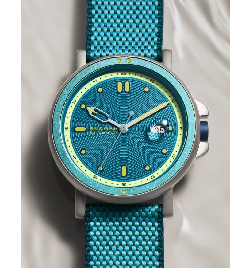 Hero image of the dial on this limited edition Signatur watch