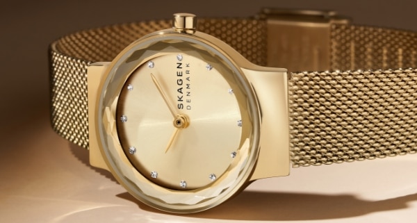 Image of a Freja Lille watch.