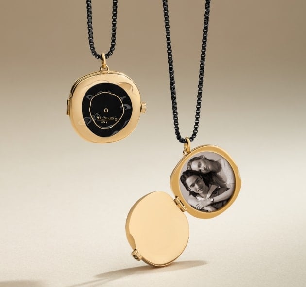Rotating GIFs highlighting the Basquiat x Skagen collection